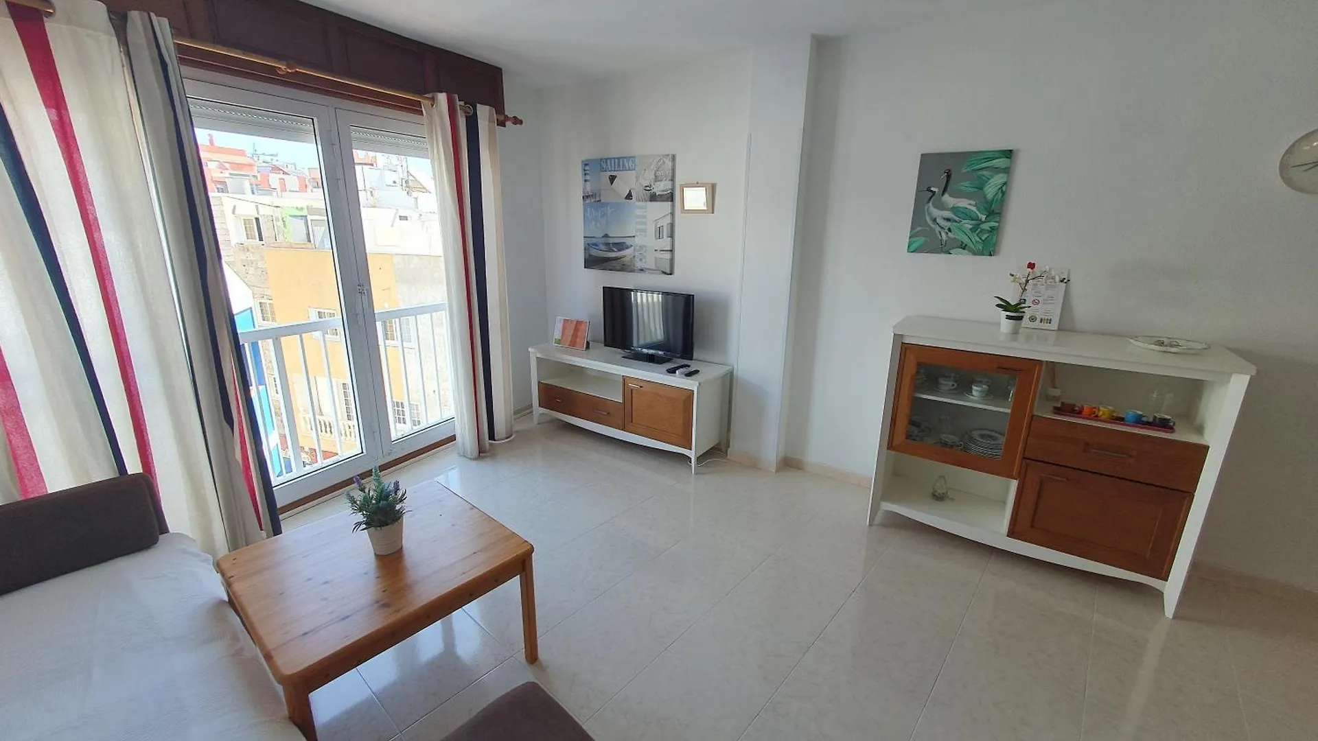 Alquilaencanarias Tio Claudio Beach El Médano Spagna